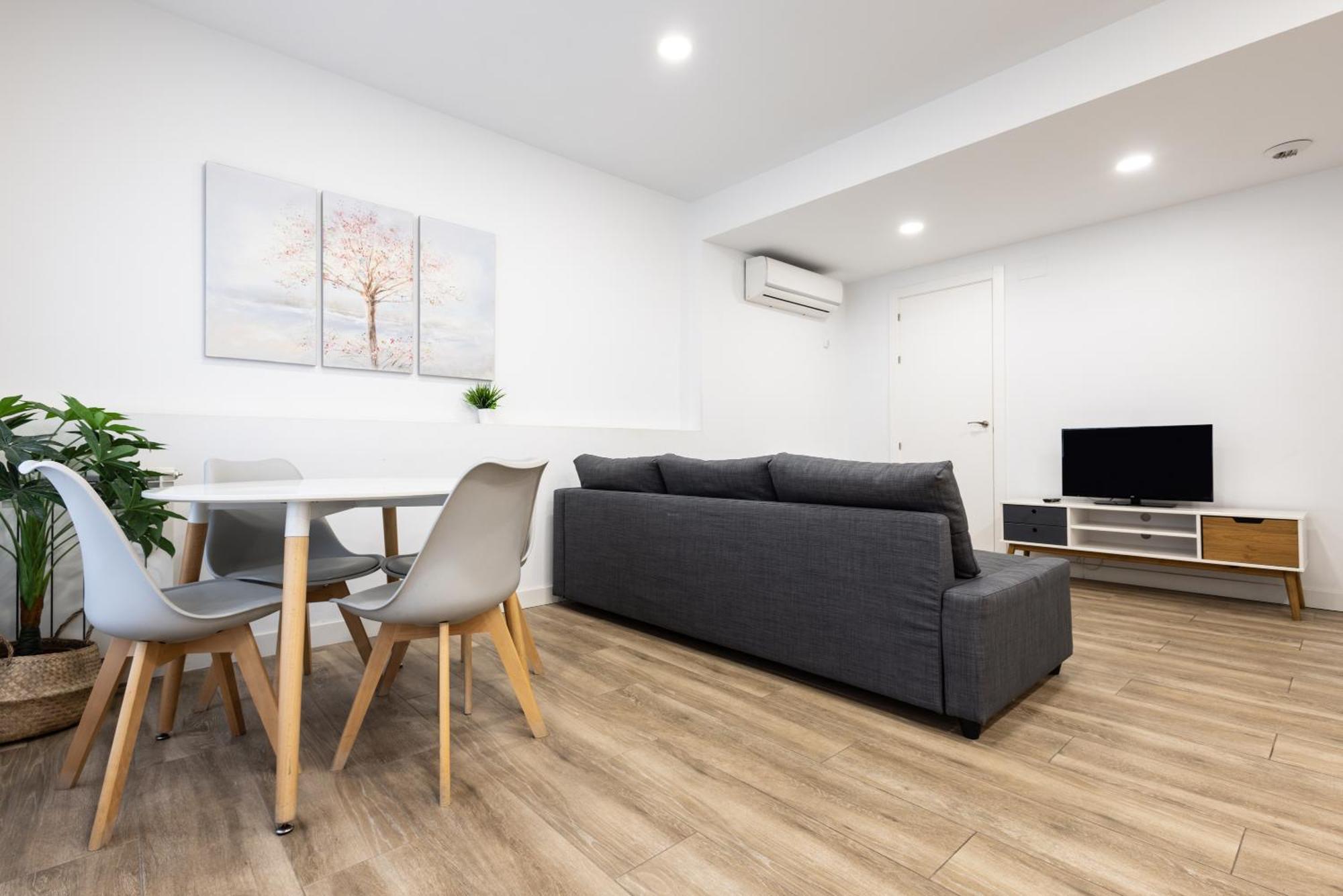 Stay U-Nique Apartments Fabra I Puig Барселона Екстер'єр фото