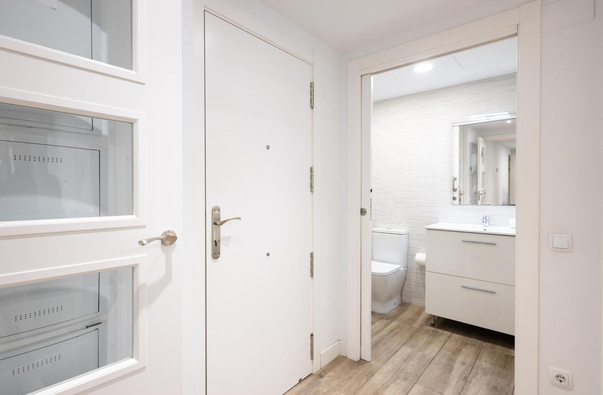 Stay U-Nique Apartments Fabra I Puig Барселона Екстер'єр фото