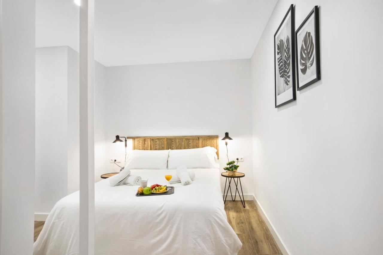 Stay U-Nique Apartments Fabra I Puig Барселона Екстер'єр фото